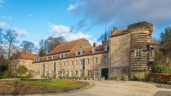 Kasteelsuite in Buitenplaats Kasteel Elsloo